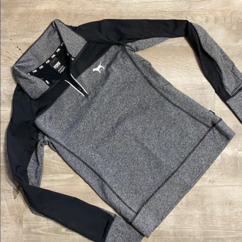 PINK/VS Workout 1/4 Zip Long Sleeve Shirt